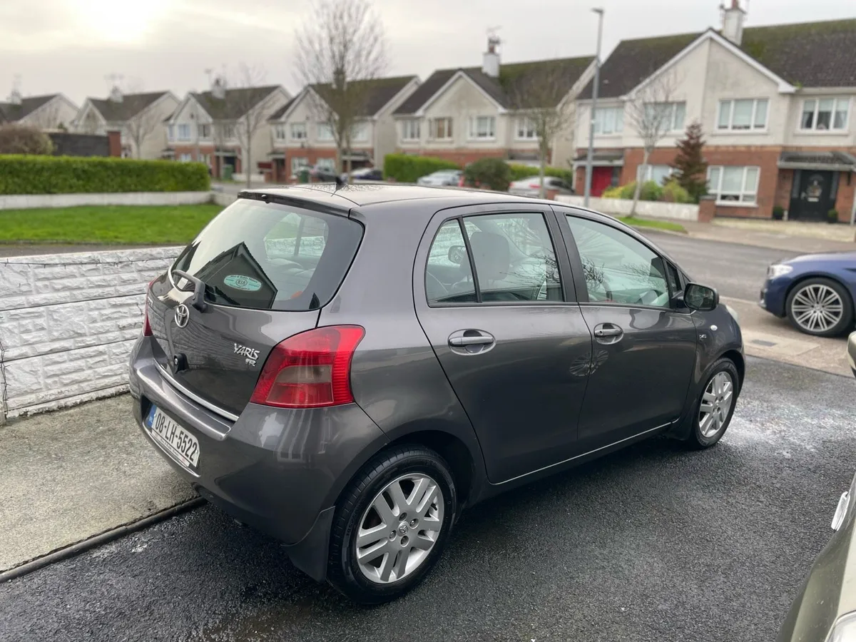 Yaris TR NCT and TAX 2350€ - Image 4