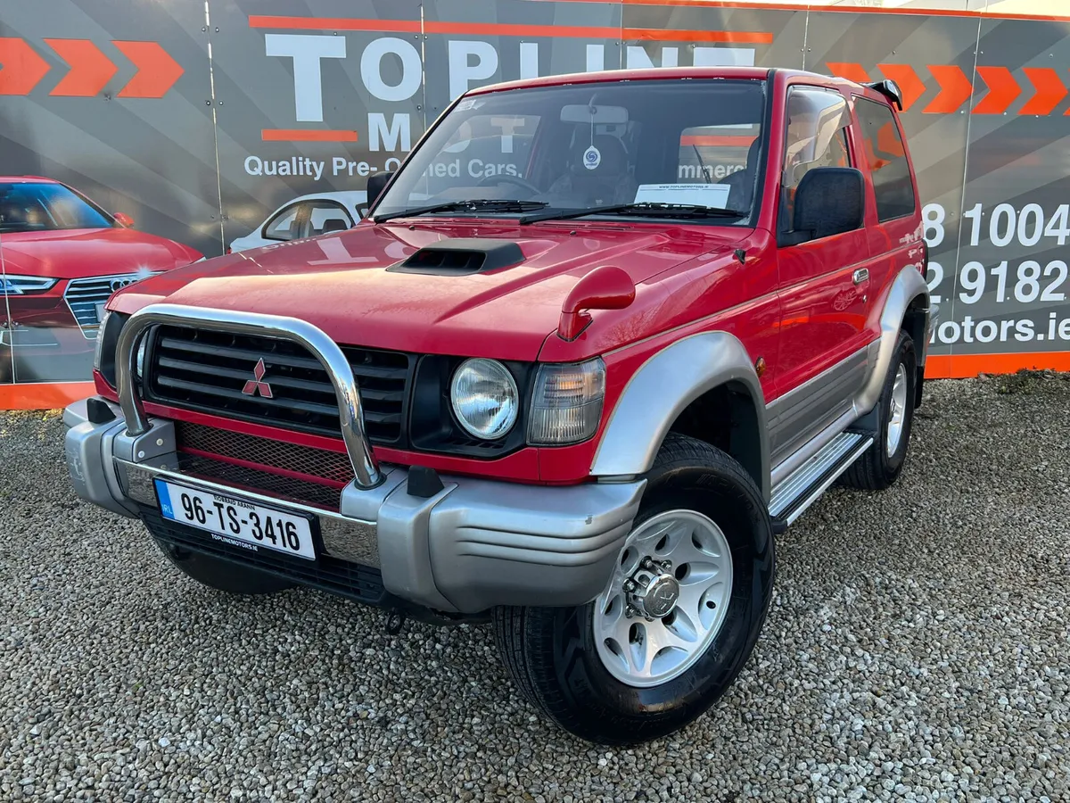 ==STUNNING RARE PAJERO//NEW DOE//IMMACULATE== - Image 3