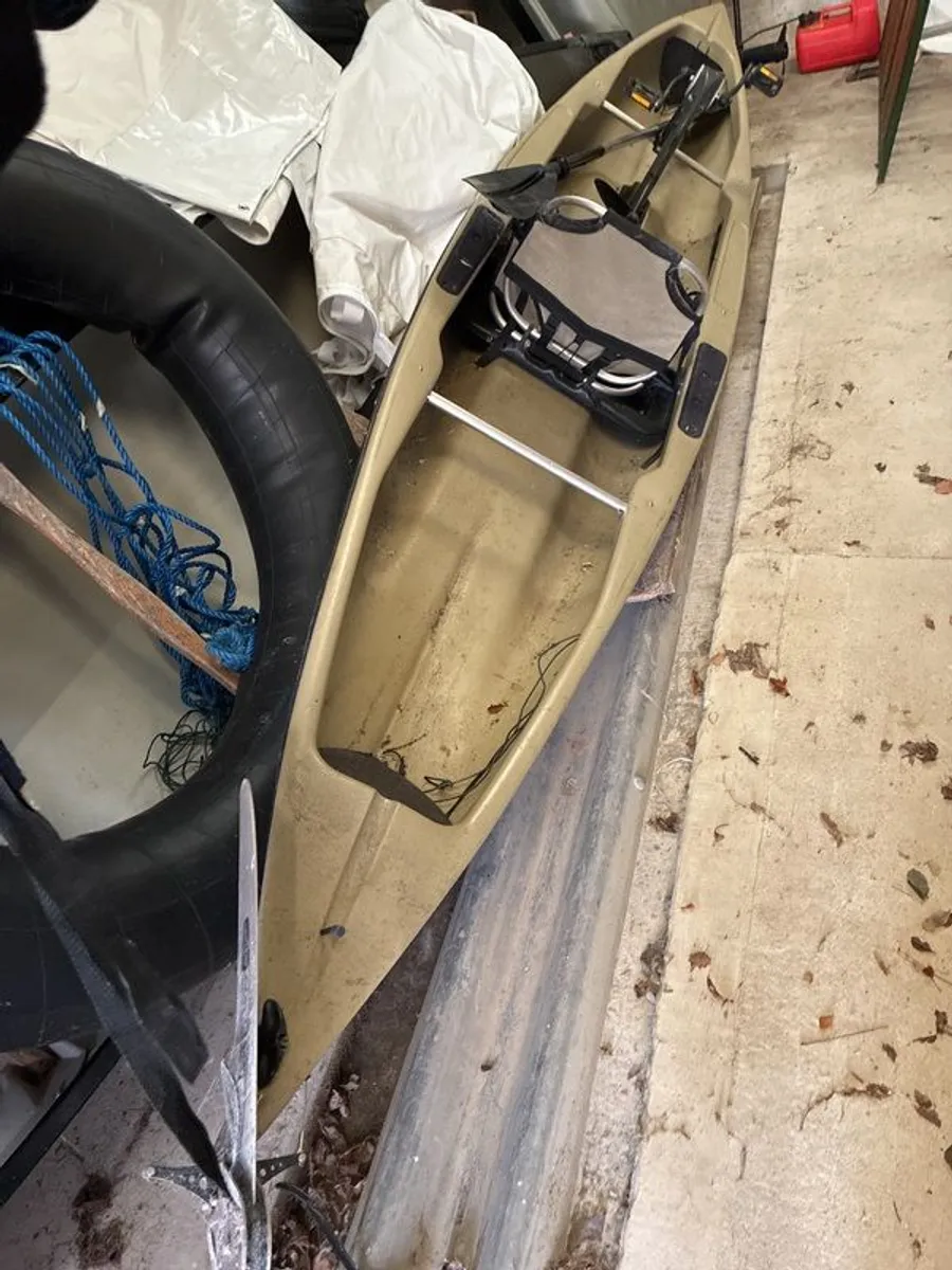 pedal kayak - Image 1