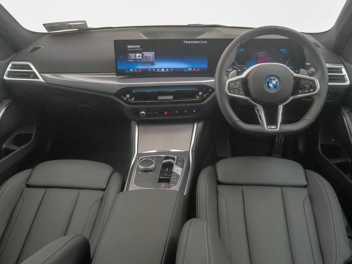 BMW 3-Series 330e M Sport - Image 4