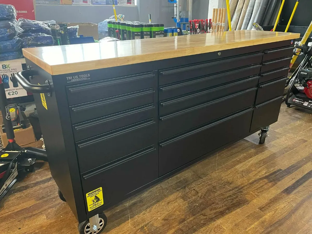 15 DRAWER TOOL BOX - Image 1