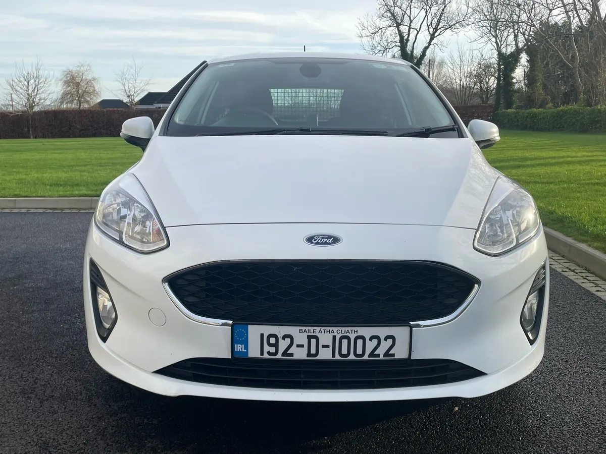 2019 Ford Fiesta Van **No VAT ** - Image 2