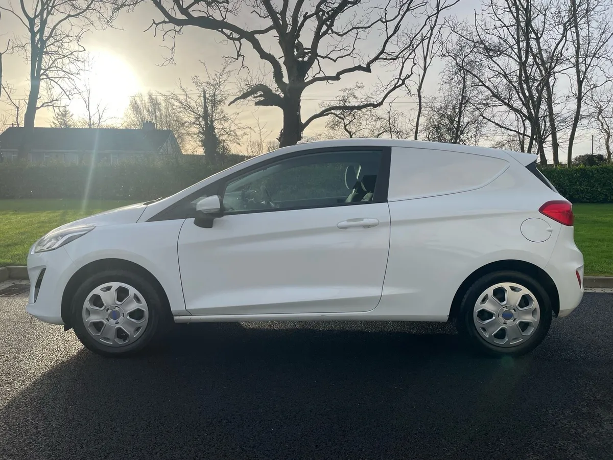 2019 Ford Fiesta Van **No VAT ** - Image 4