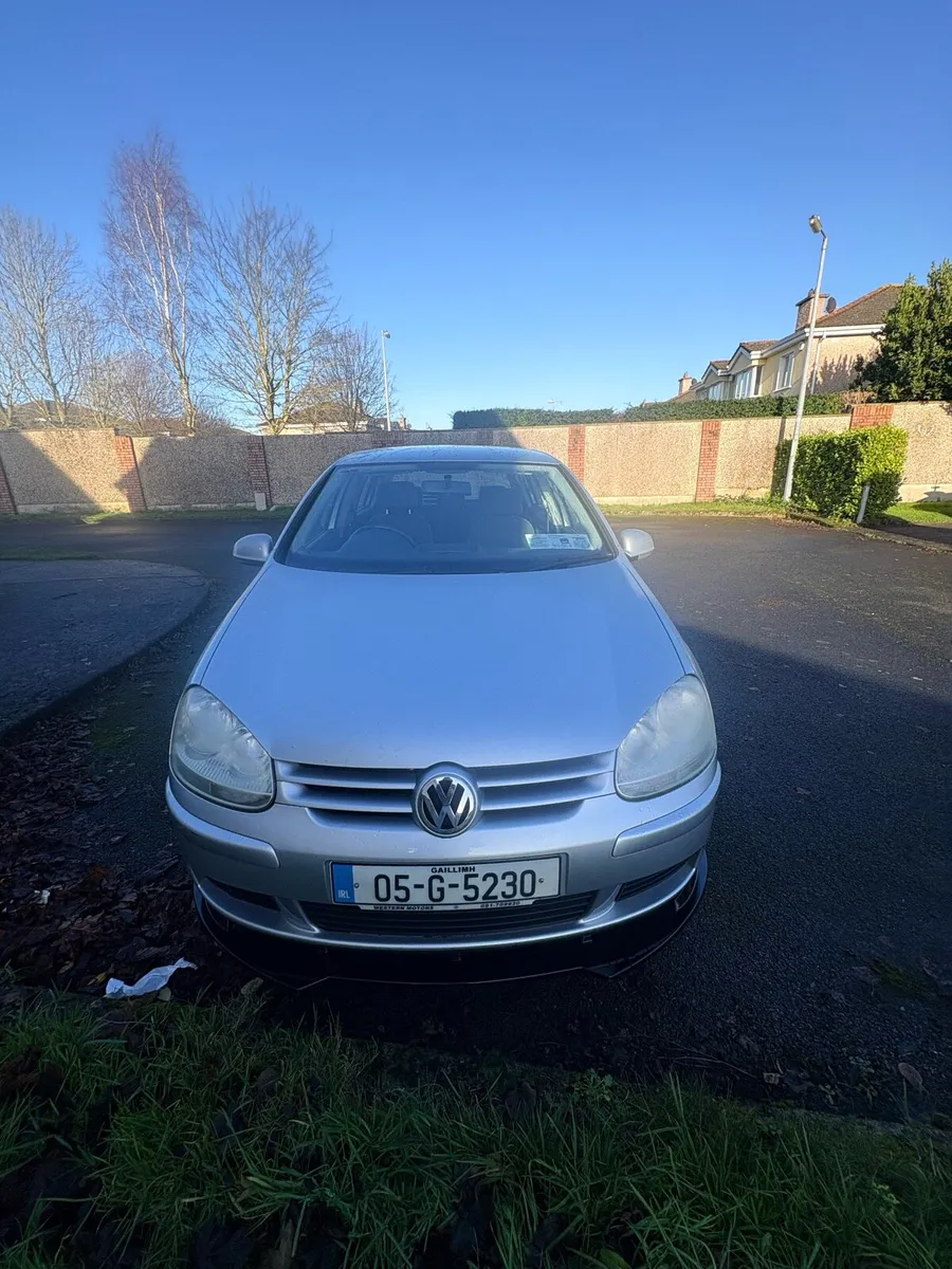 VW Golf 05 1.4 petrol - Image 4