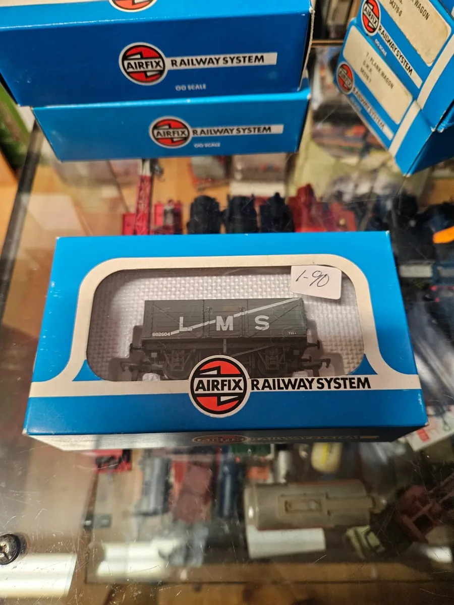 Hornby Airfix OO Gauge Wagon