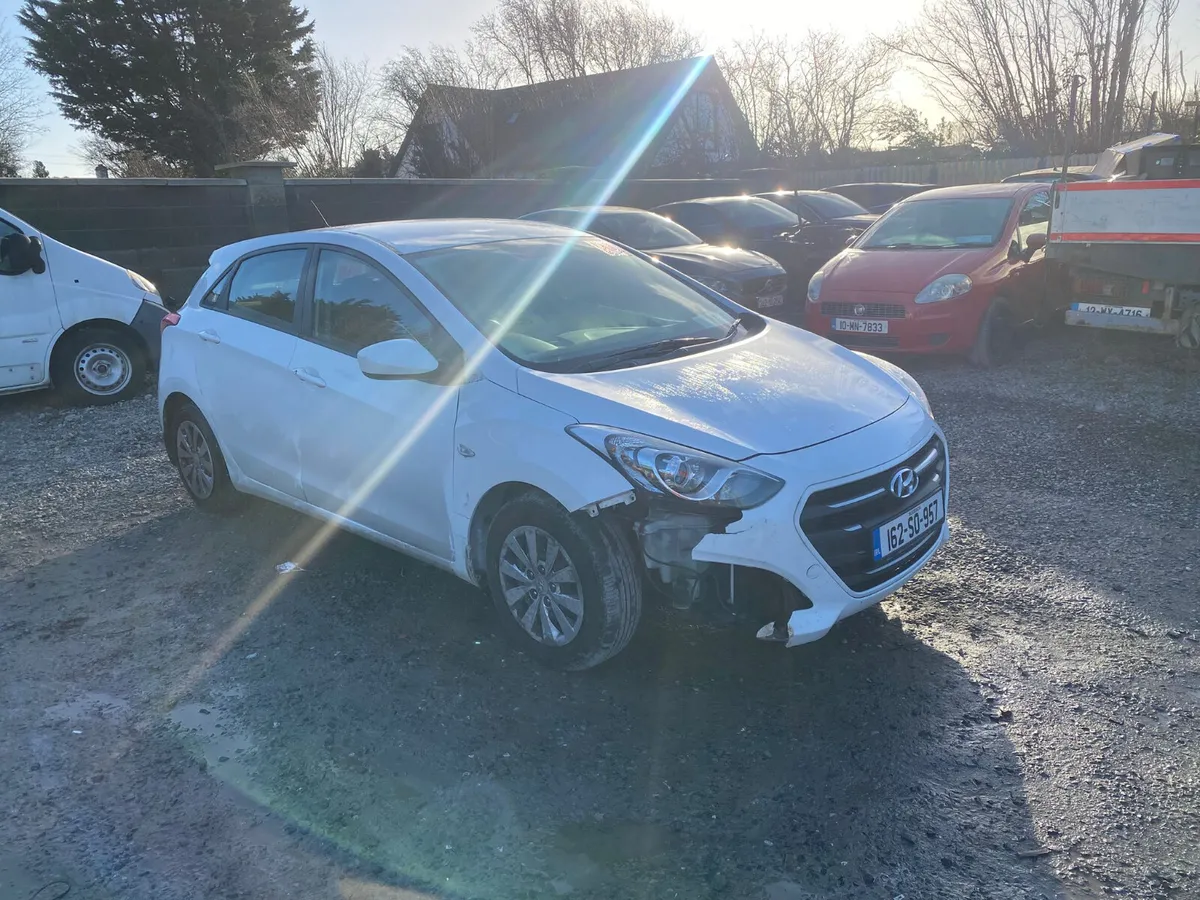 Hyundai i30 Diesel ⛽️ 2016 - Image 1