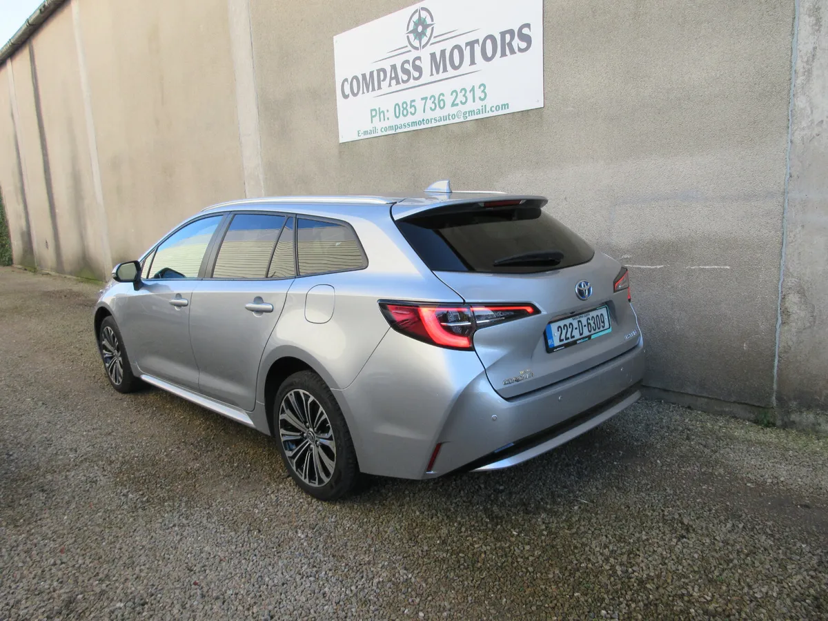Toyota Corolla 1.8 HYBRID AUTOMATIC - Image 4
