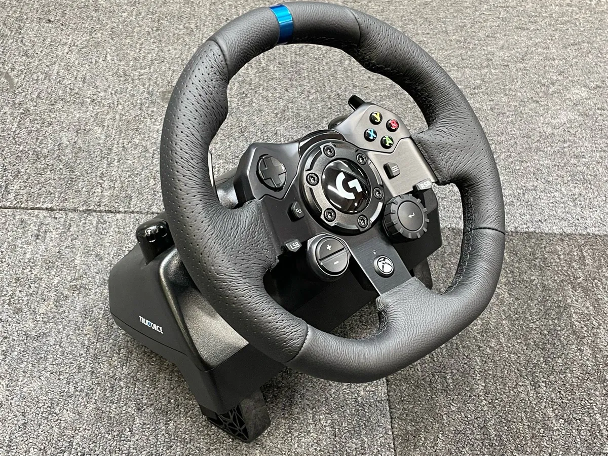 Logitech G923 SE Gaming Wheel and Pedals - Image 4