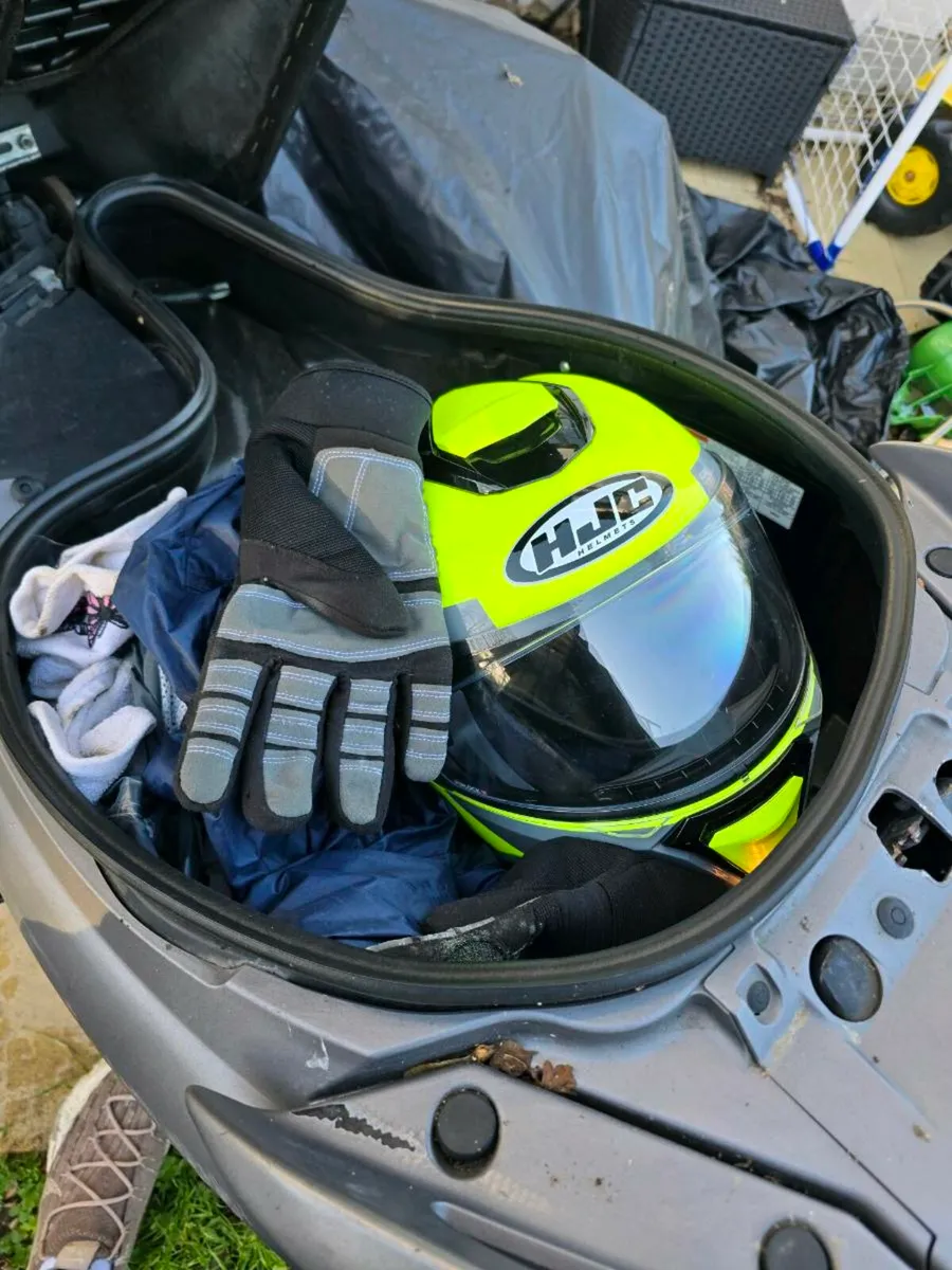 Suzuki Burgman 200 - Image 3