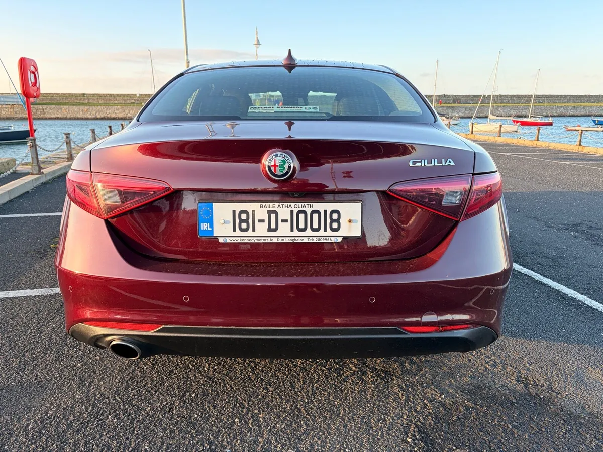Alfa Romeo Guilia 2.0L Petrol - Image 4