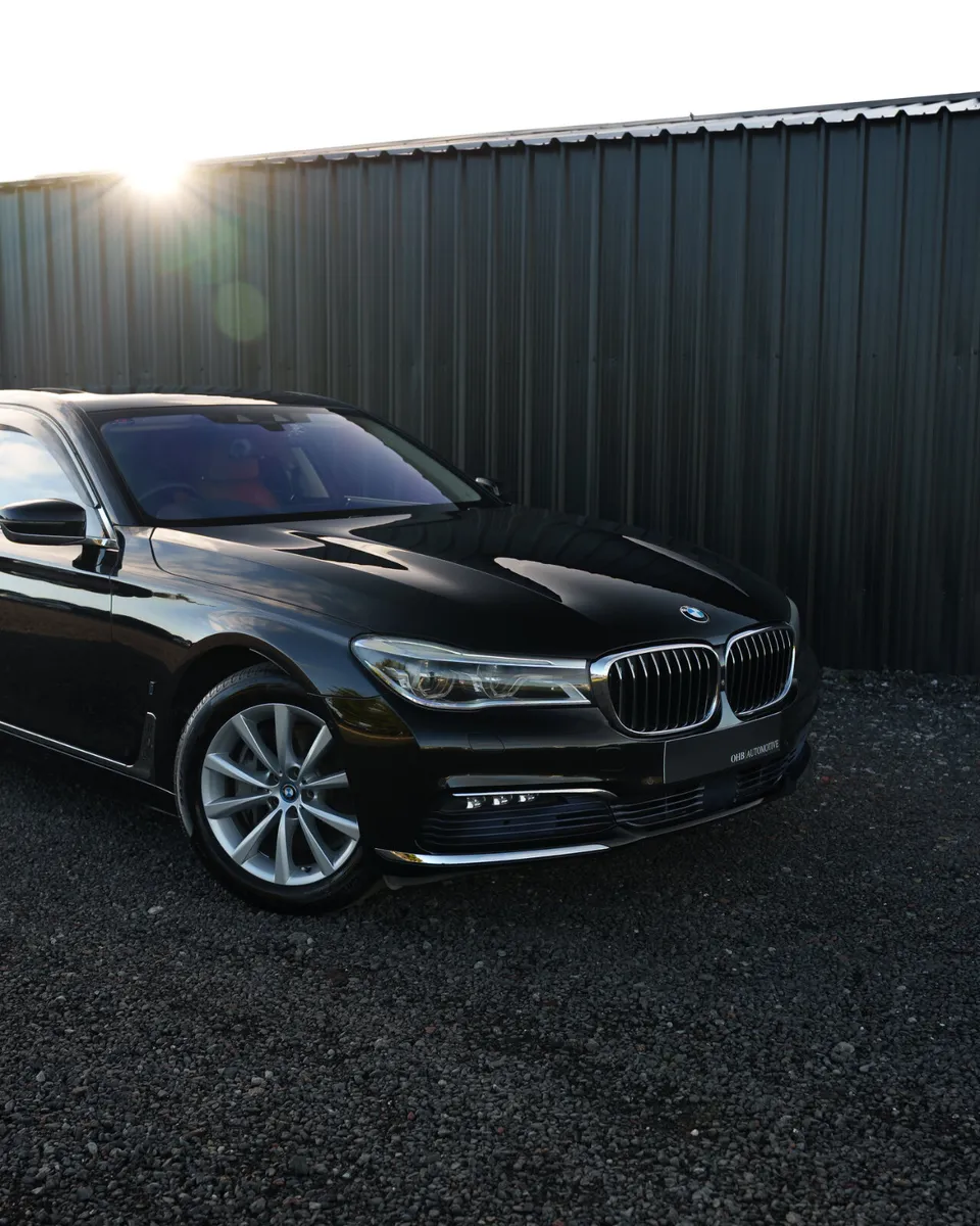 BMW 740e Luxury - Image 3