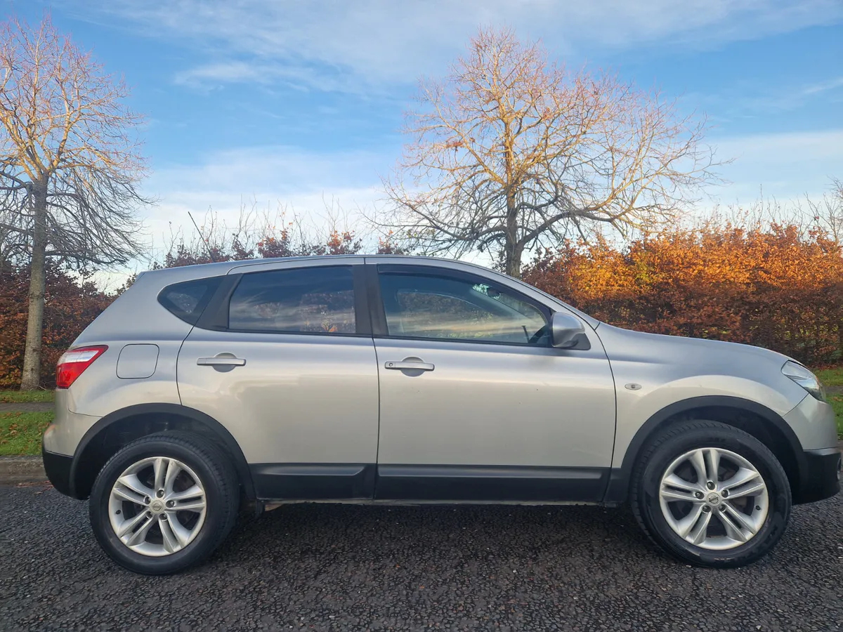 Nissan Qashqai, LOW MILES, NEW NCT, 2 YR WARRANTY - Image 3