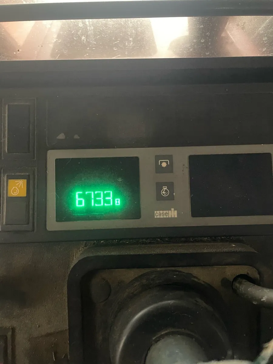 Case 4240 PRO - Image 2