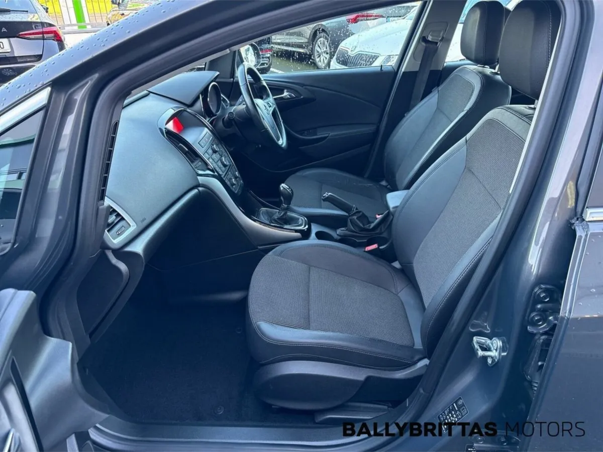 Opel Astra 1.6 CDTI 110PS SE - Image 4