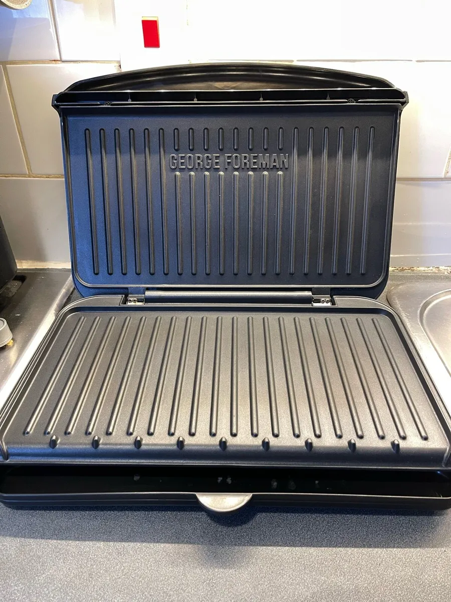 GEORGE FOREMAN 25820 LARGE GRILL - Image 1