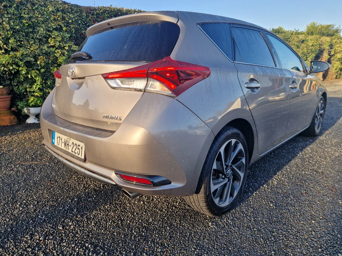 Toyota Auris 1.2 D-4 T 2017 - Image 4
