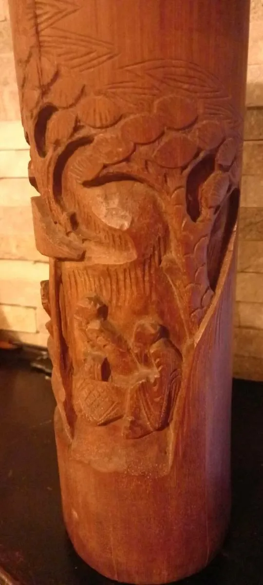 Antique hand-carved Bamboo pot - Image 2