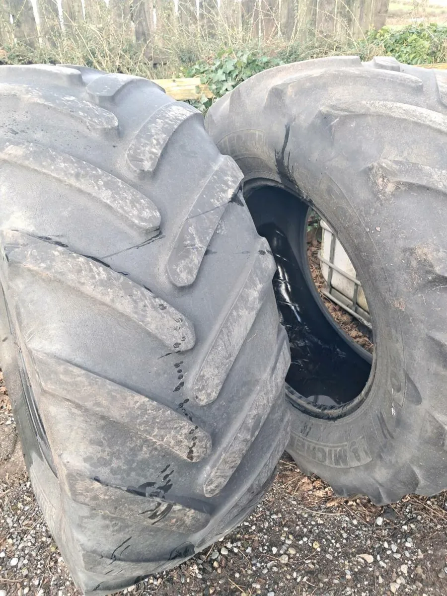 540 65 30s Michelins - Image 1