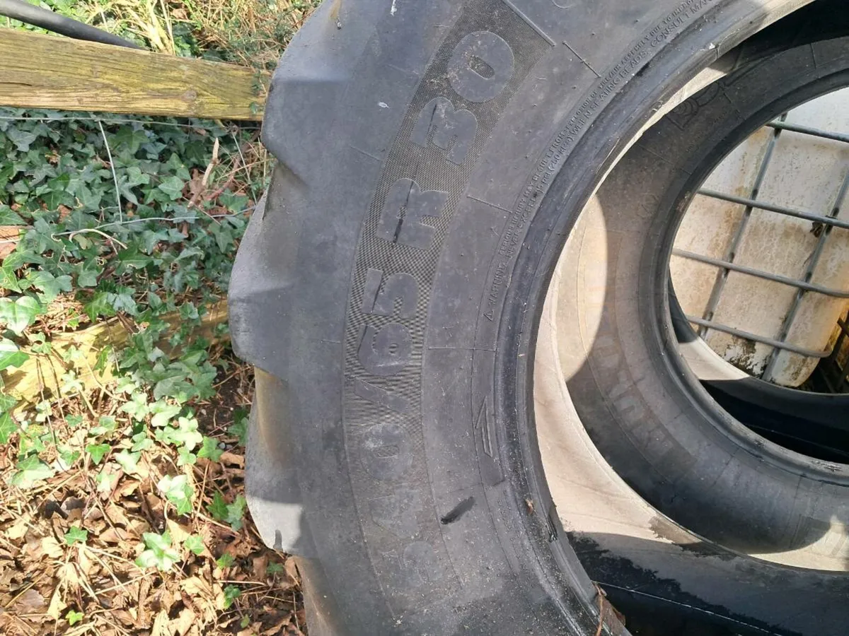 540 65 30s Michelins - Image 3