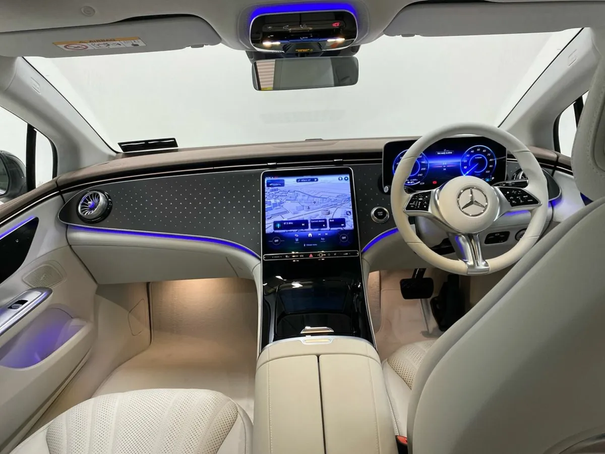 Mercedes-Benz EQE EQE 300 | Heated Seats, Reversin - Image 3