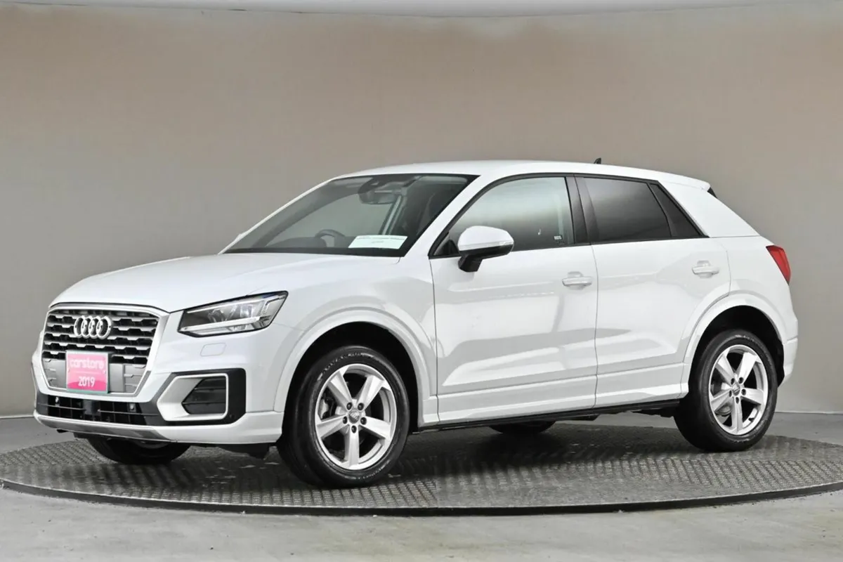 Audi Q2 *JAN 2026 PRICING NOW* 1.0 TFSI S-TRONIC * - Image 4