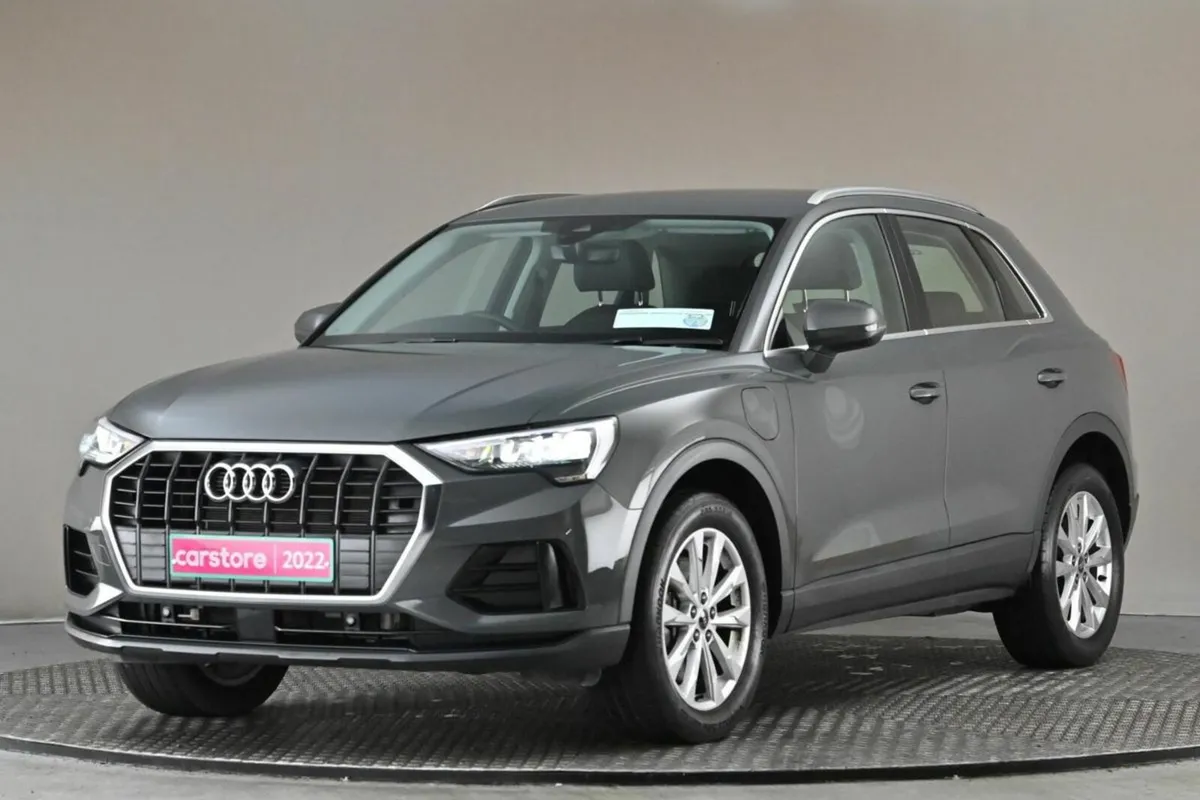 Audi Q3 *JAN 2026 PRICE NOW* E-TRON TFSI E 245 S-T - Image 3