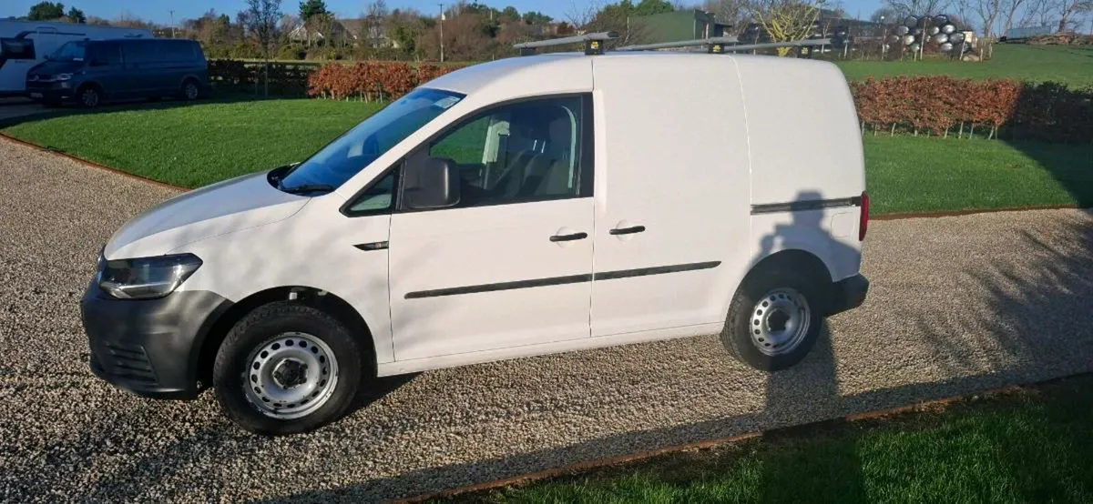 Vw caddy van mint - Image 2
