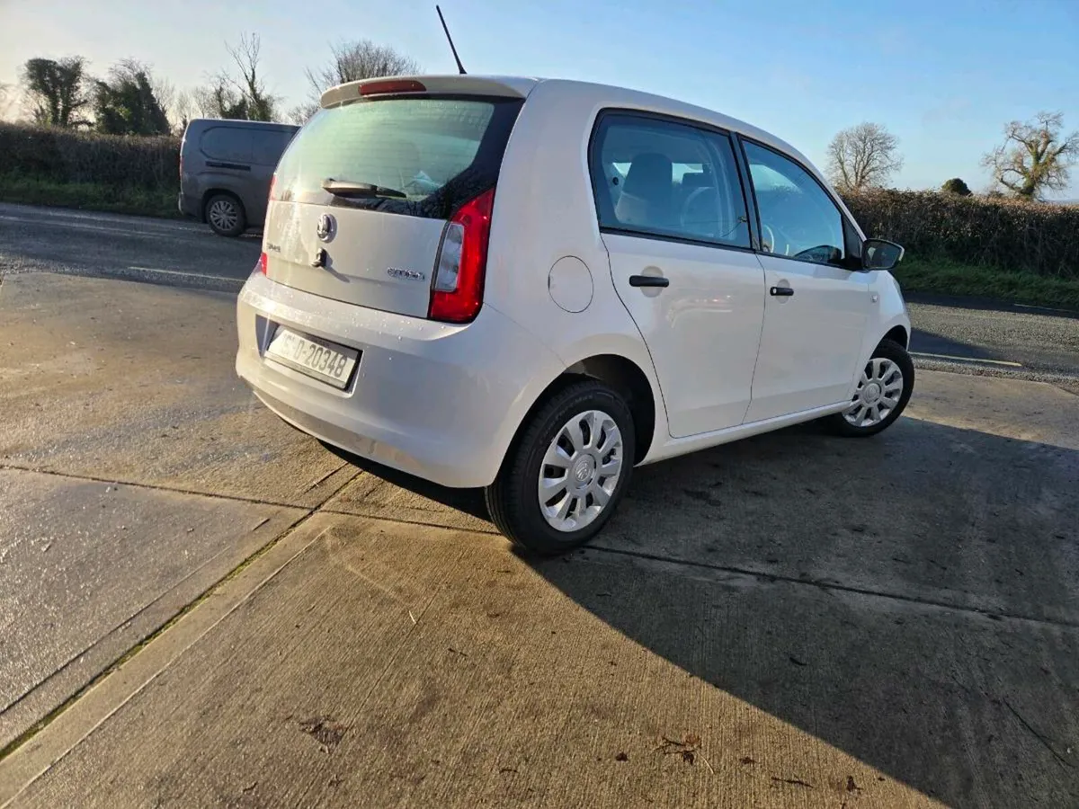 2016 Skoda Citigo **AUTOMATIC** - Image 3