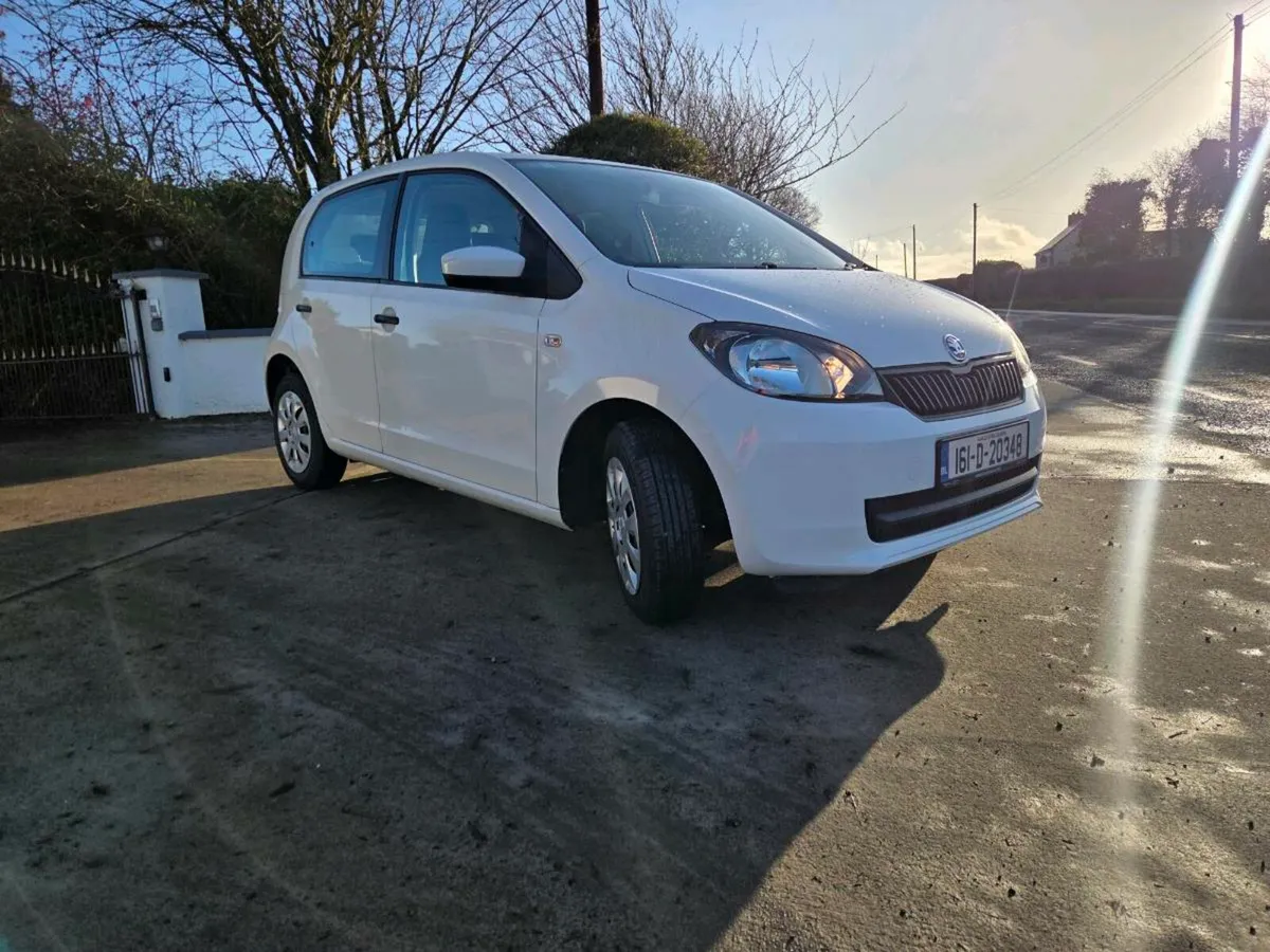 2016 Skoda Citigo **AUTOMATIC** - Image 4