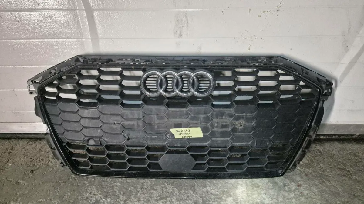 Audi a3 sedan grill 2021year - Image 1
