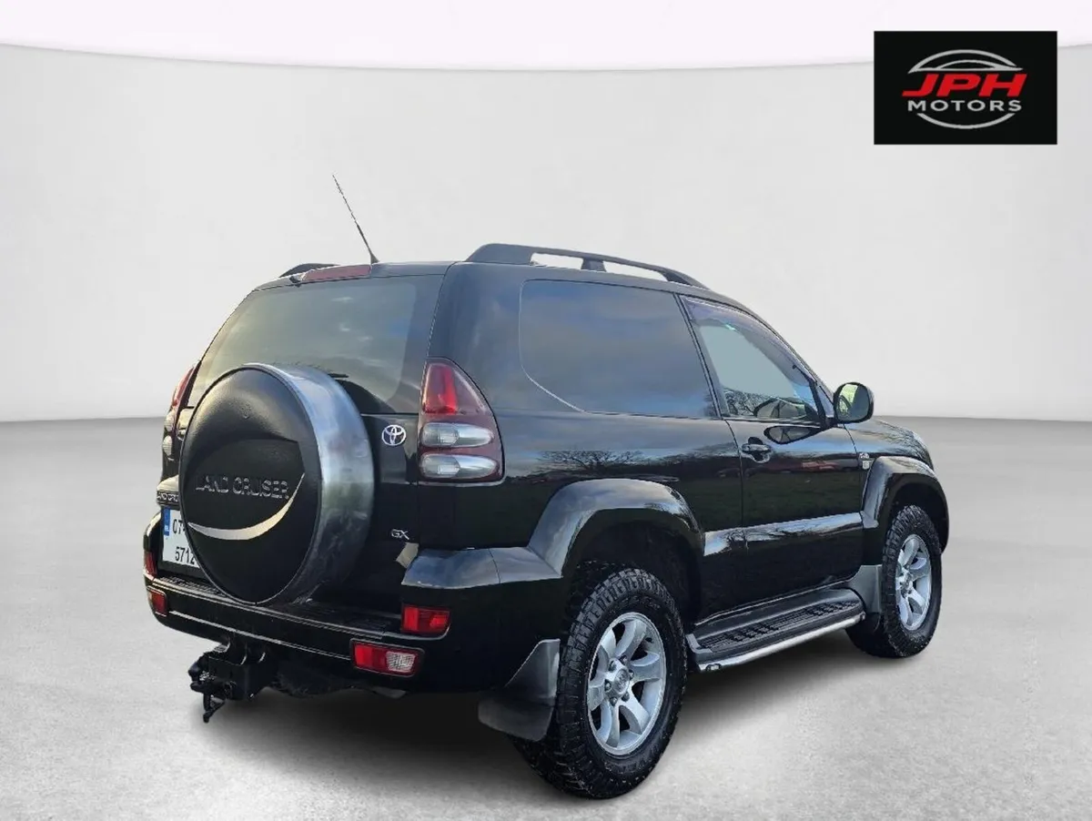 Toyota Land Cruiser 2007 swb - Image 4