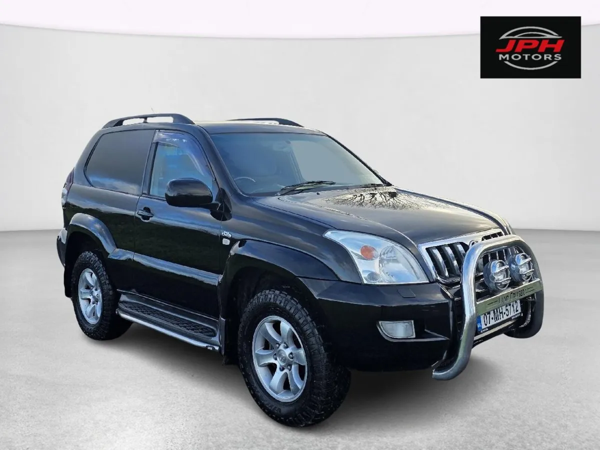 Toyota Land Cruiser 2007 swb - Image 3