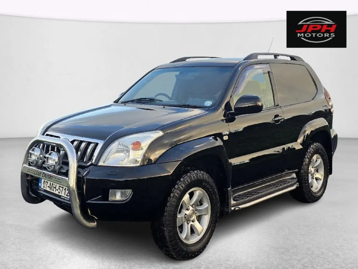 Toyota Land Cruiser 2007 swb - Image 1