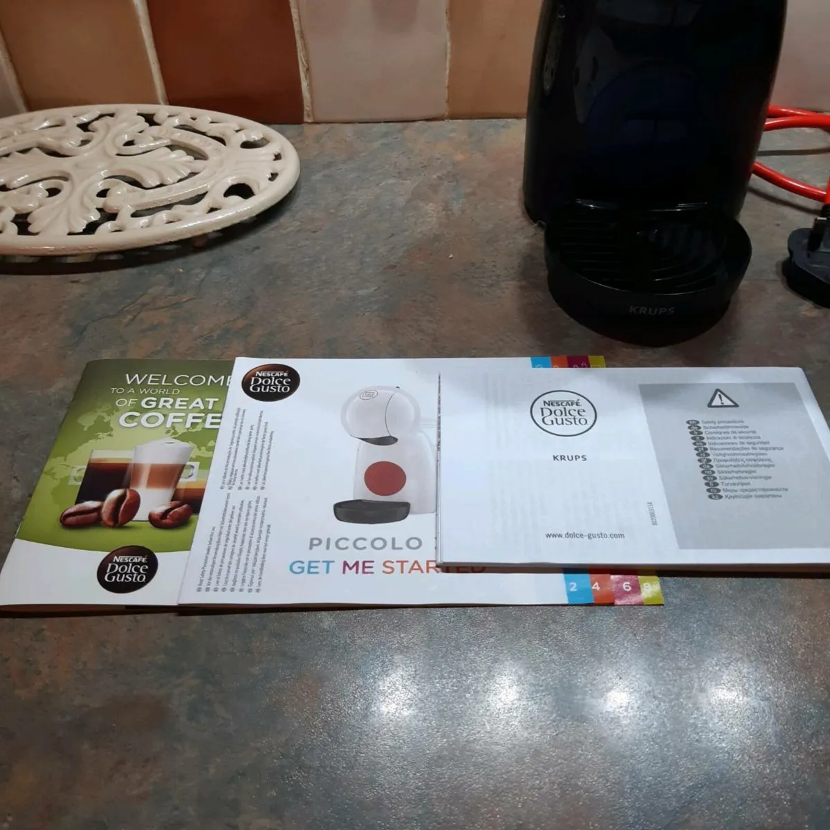 Necafe Dolce Gusto Coffee Machine & 105 Pods. - Image 4