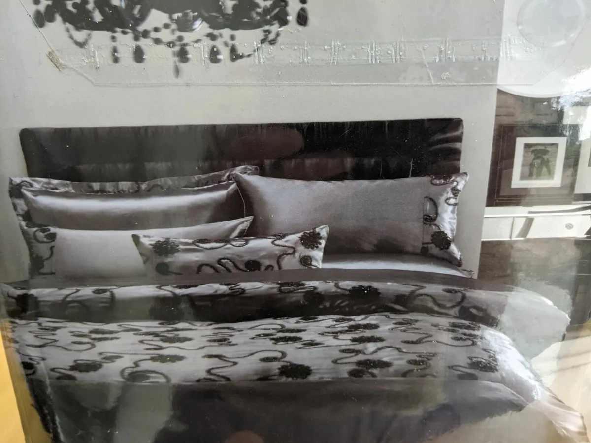 Duvet Cover - Image 1