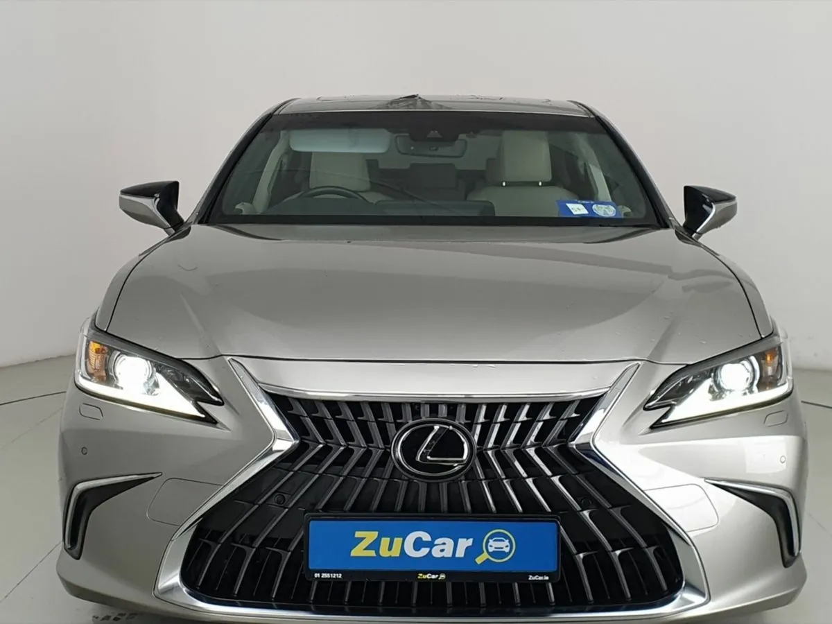 Lexus ES #57 ES300h Dynamic - Image 3