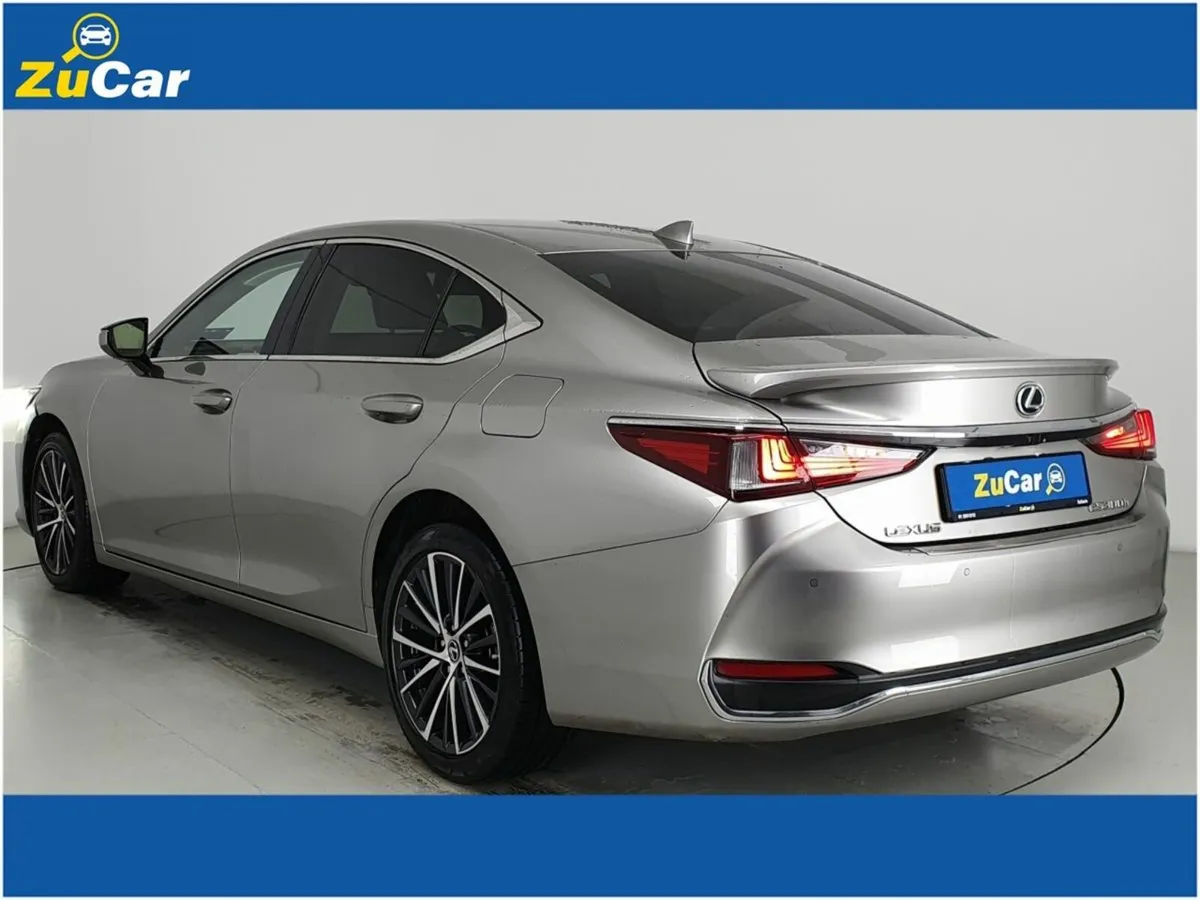 Lexus ES #57 ES300h Dynamic - Image 4