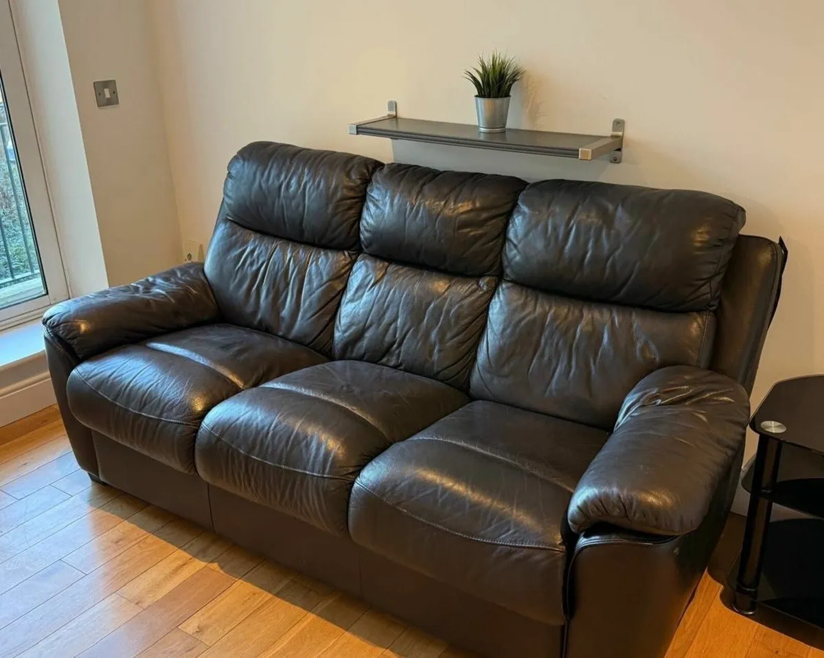 3 Seater Genuine Leather Sofa - Image 1