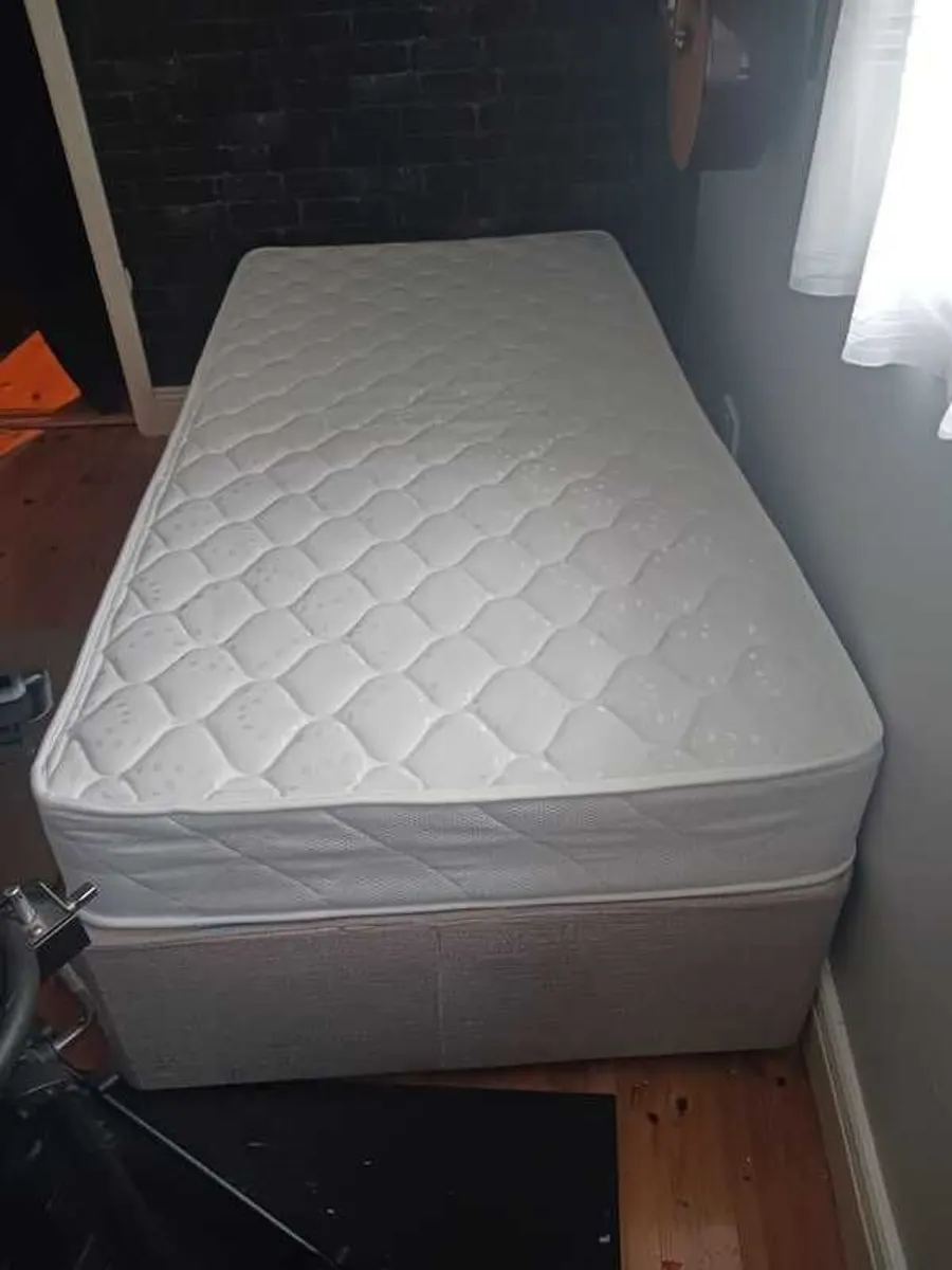 Single bed free - Image 4