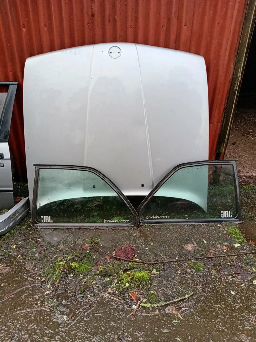 E30 parts e46 parts also - Image 1