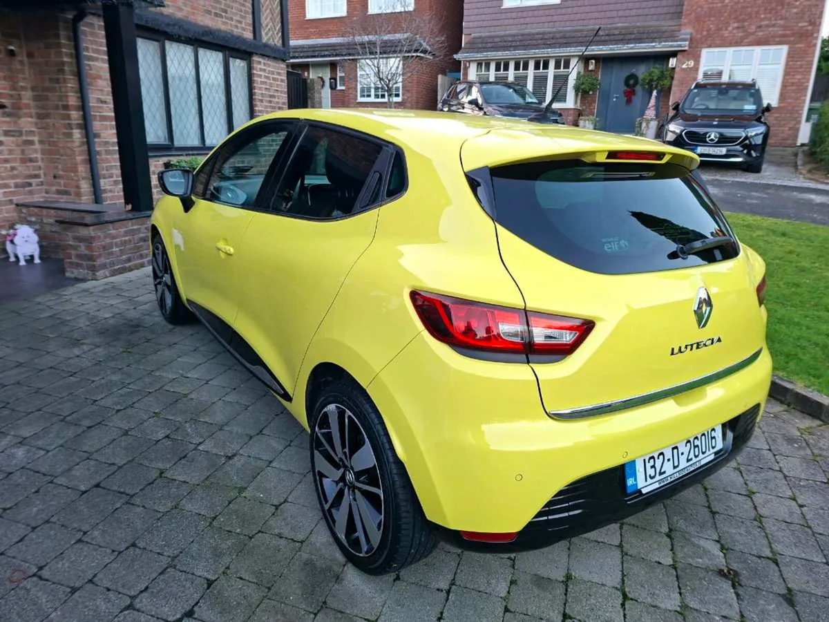 RENAULT CLIO 1.2 5DR AUTOMATIC 2013 STUNNING - Image 3