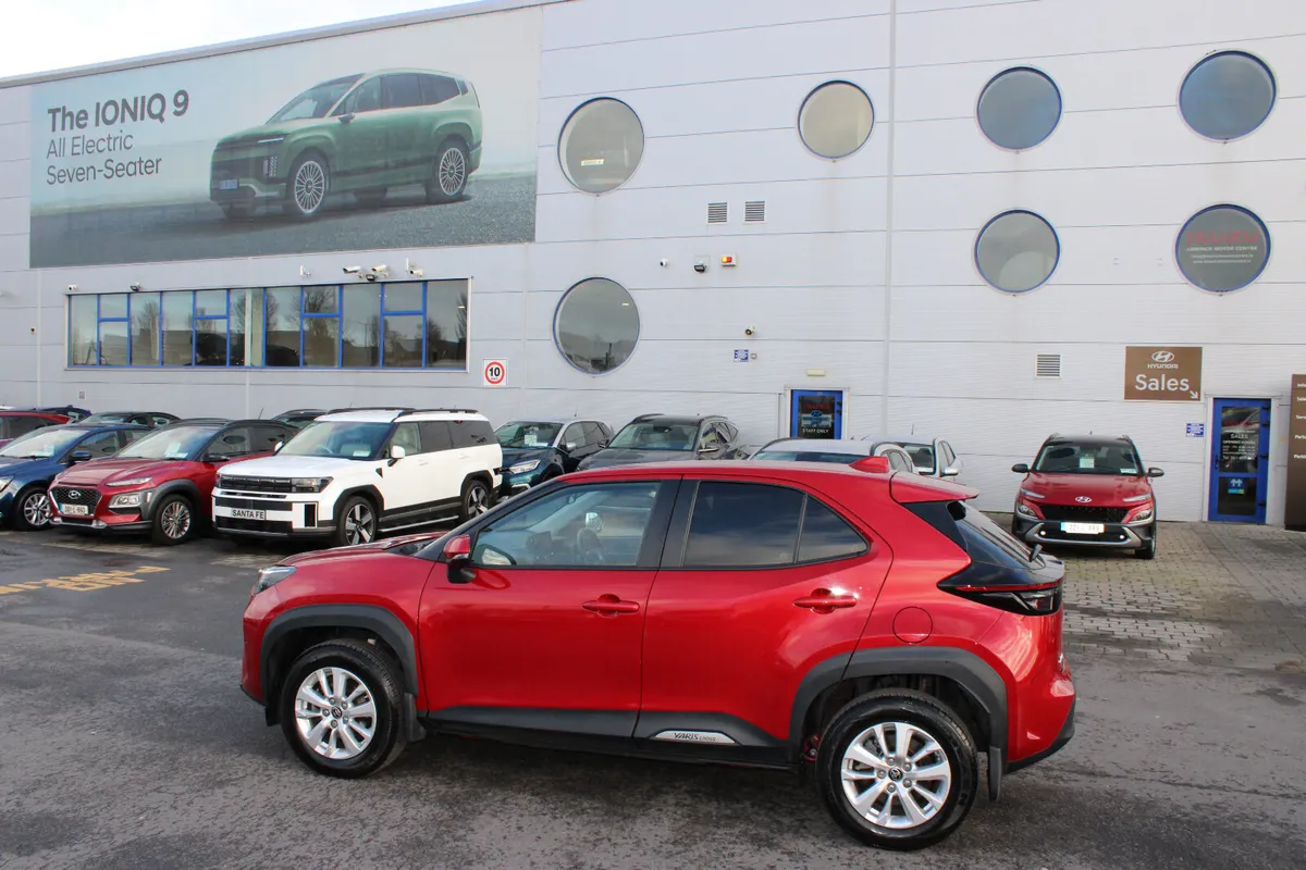 Toyota Yaris Cross 2022 - Image 2