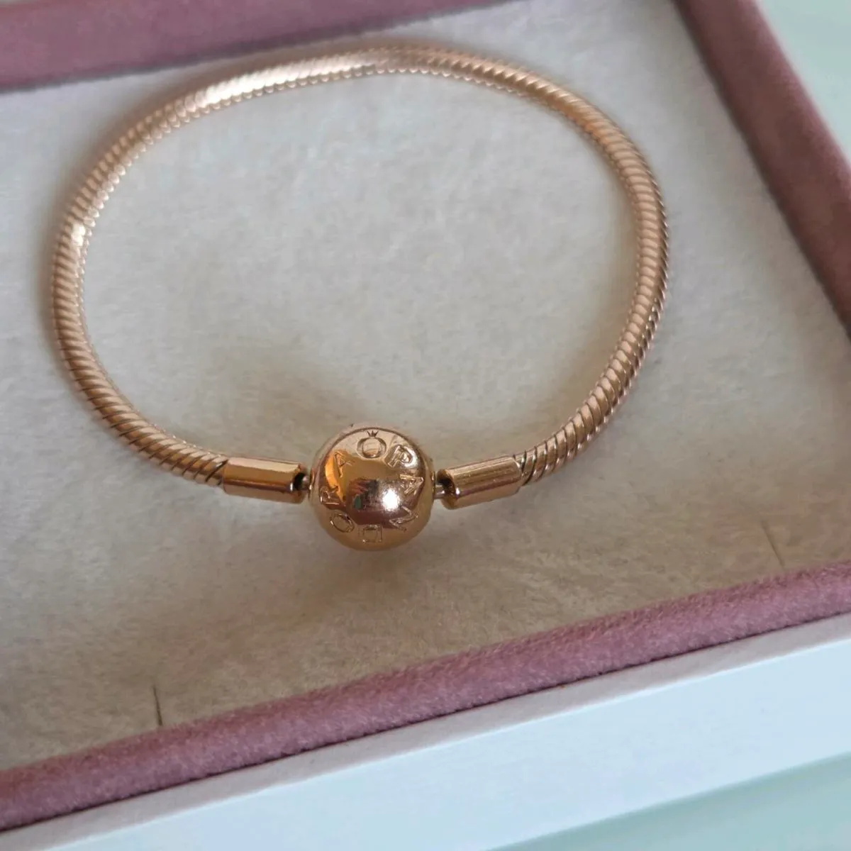 Pandora bracelet rose gold perfect condition fully - Image 2