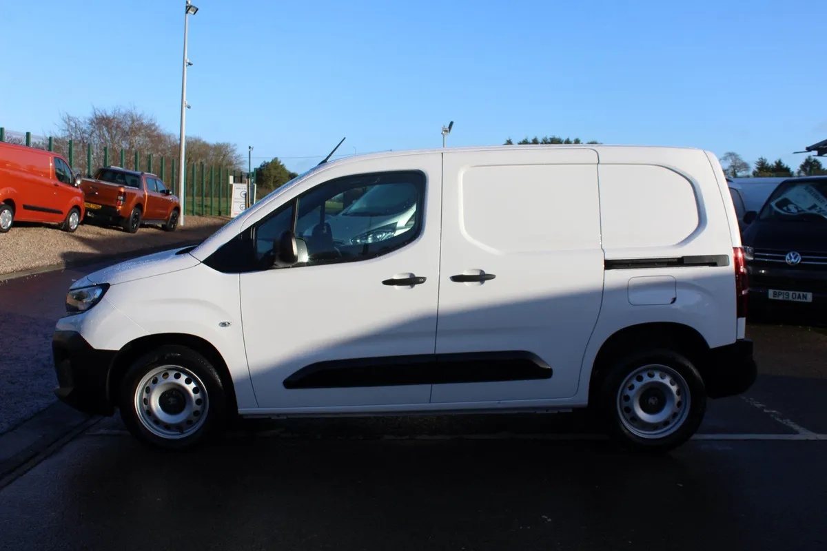 2024 Vauxhall Combo L1 Prime - Image 2