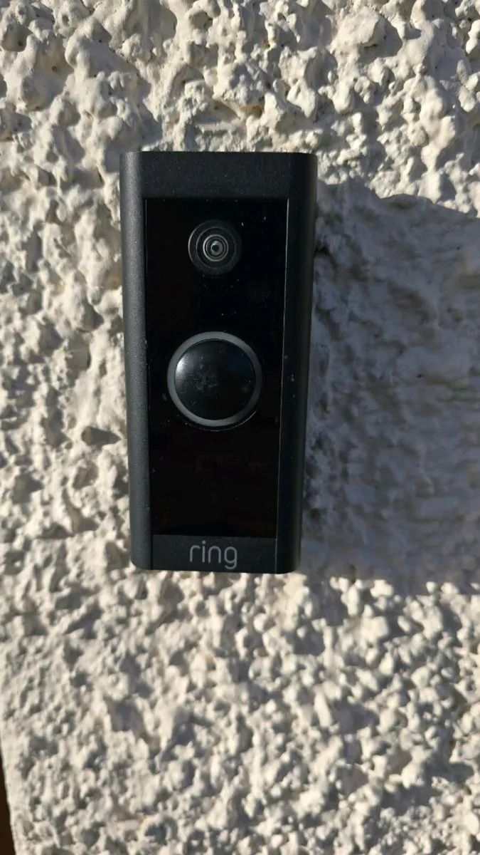 Ring cameras and doorbell - Image 2
