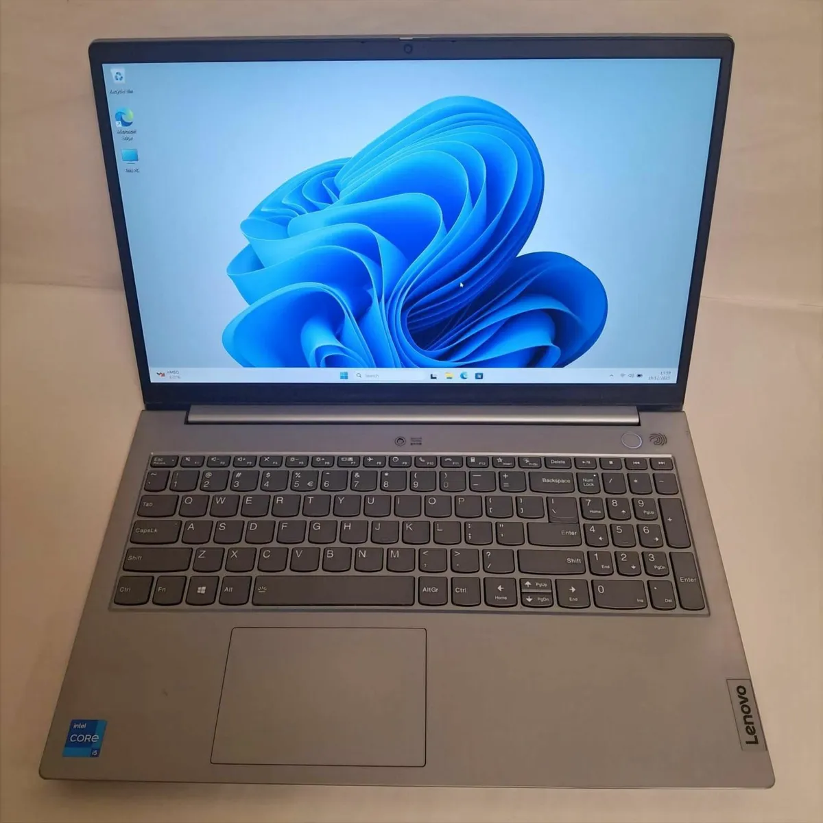Lenovo ThinkBook 15 G2 ITL | Intel i5 1135G7 | 16G - Image 1