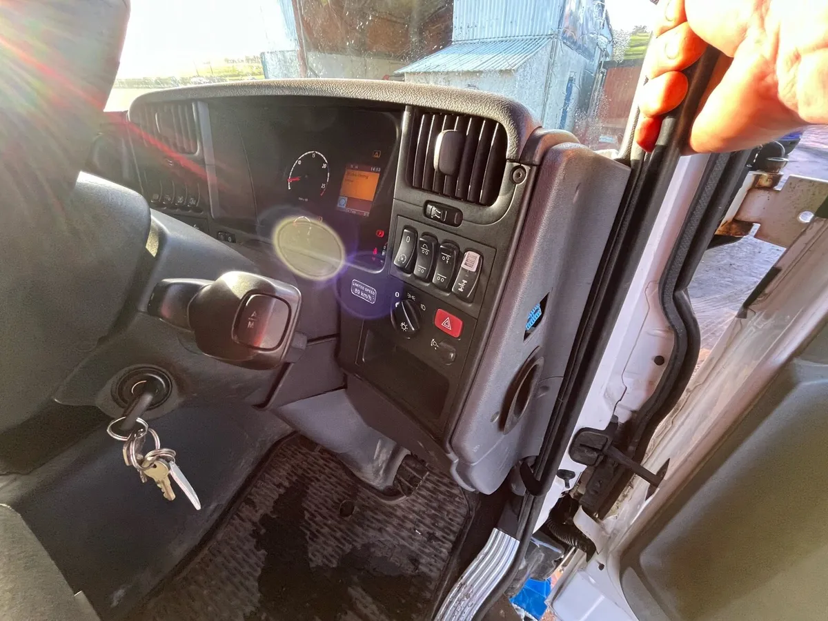 Scania Beavertail - Image 3