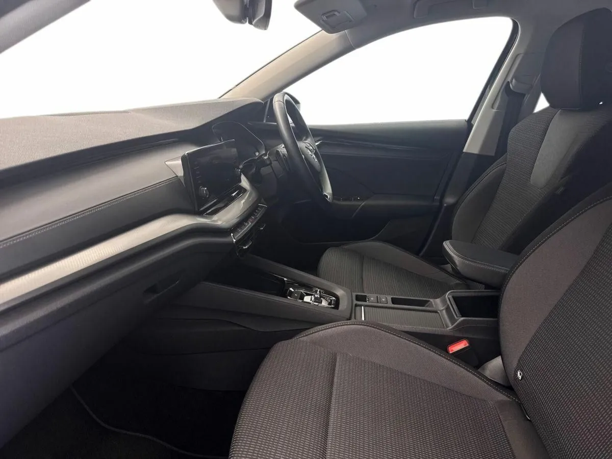 Skoda Octavia 2.0TDI AMB DSG *2YR WARRANTY* €55 P/ - Image 2