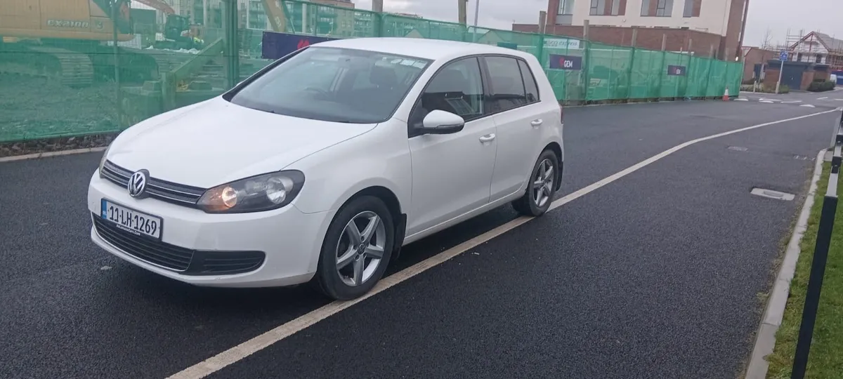 2011 Volkswagen Golf 1.2 - Image 2