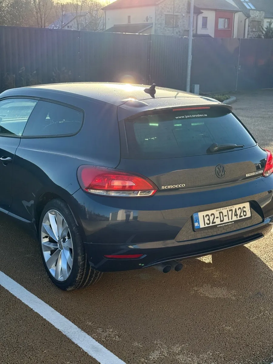 Volkswagen Sirocco - Image 4